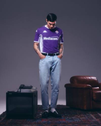 fiorentina_25_26_kappa_home_kit_c.jpg