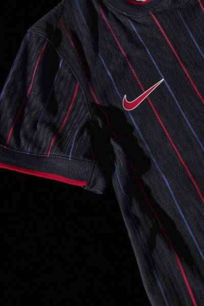 united_states_2025_nike_womens_away_kit_c.jpg