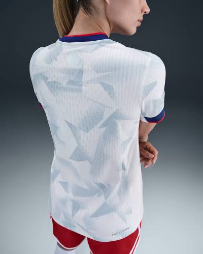 united_states_2025_nike_womens_home_kit_2.jpeg