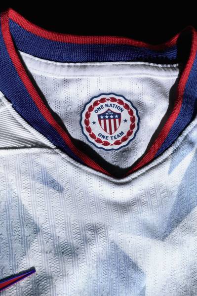 united_states_2025_nike_womens_home_kit_7.jpg