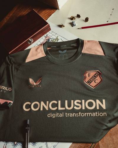 fc_utrecht_25_26_castore_away_kit_e.jpg