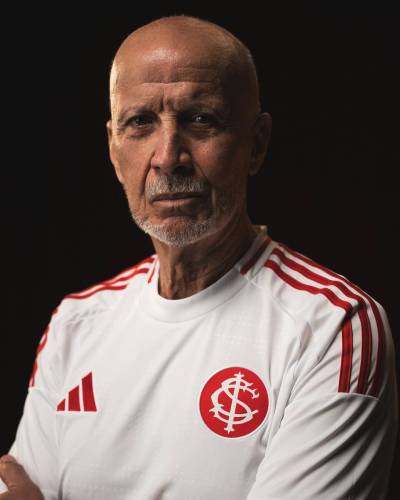 internacional_25_26_adidas_away_kit_d.jpg