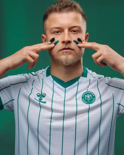 konyaspor_25_26_hummel_away_kit_b.jpg