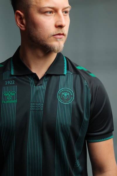 konyaspor_25_26_hummel_third_kit_b.jpeg