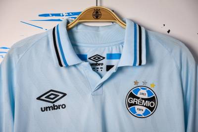 gremio_2025_umbro_away_kit_4.jpg