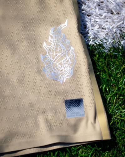 santan_fc_2025_stone_island_new_balance_kit_c.jpg