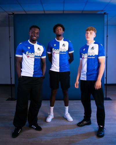 bristol_rovers_25_26_macron_home_kit_a.jpg