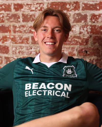 plymouth_argyle_25_26_puma_home_kit_4.jpg