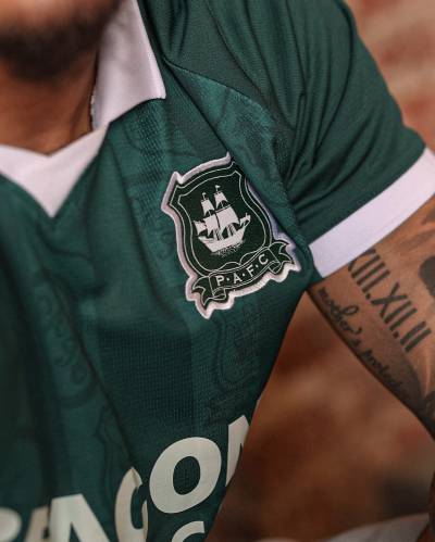 plymouth_argyle_25_26_puma_home_kit_5.jpg