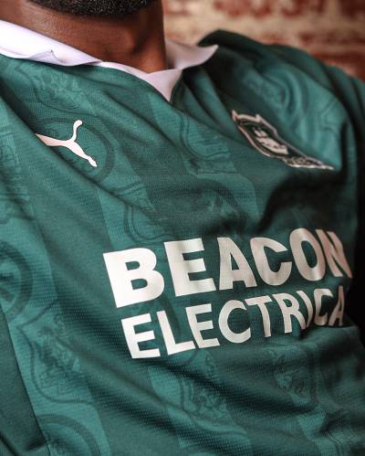plymouth_argyle_25_26_puma_home_kit_6.jpg