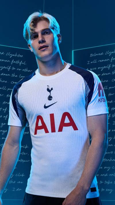 tottenham_hotspur_25_26_nike_home_kit_03a.jpg