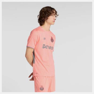 fc_porto_25_26_new_balance_away_kit_b.jpg