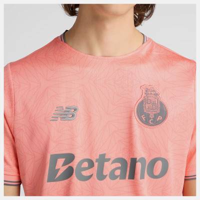 fc_porto_25_26_new_balance_away_kit_d.jpg