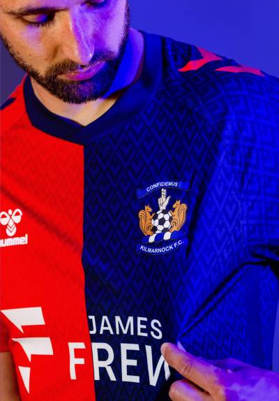 kilmarnock_25_26_hummel_away_kit_b.jpg