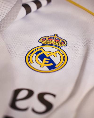 real_madrid_25_26_adidas_home_kit_e.jpg