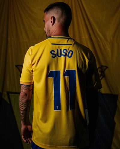 cadiz_25_26_macron_home_kit_b.jpg