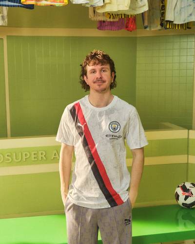 manchester_city_2025_puma_kidsuper_cwc_jersey_1a.jpg