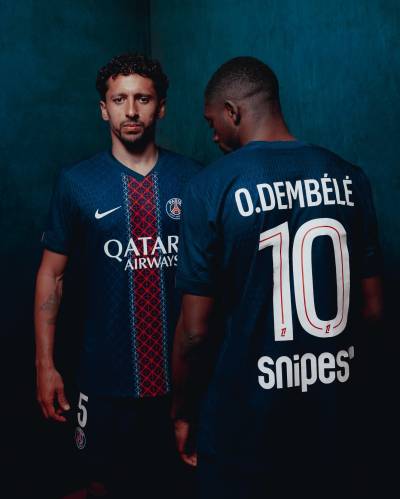 paris_saint_germain_25_26_nike_home_kit_b.jpg