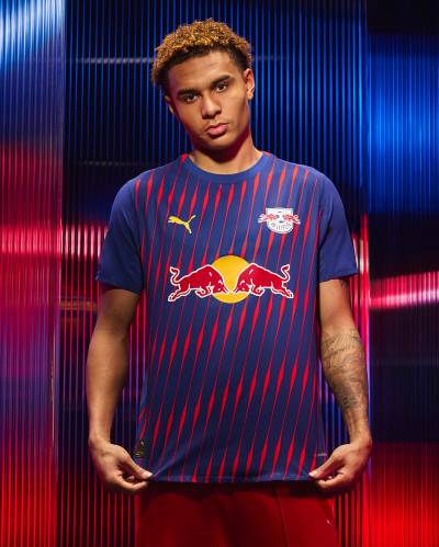 rb_leipzig_25_26_puma_away_kit_b.jpg
