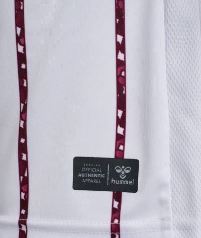 heart_of_midlothian_25_26_hummel_away_kit_f.jpg