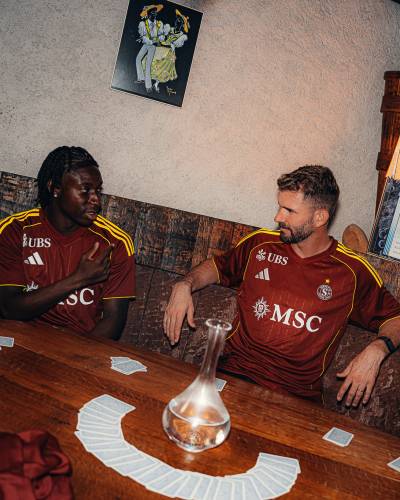 servette_25_26_adidas_home_kit_4.jpg