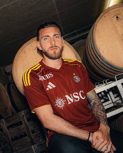 servette_25_26_adidas_home_kit_6.jpg