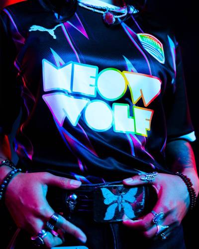 new_mexico_united_2025_puma_pride_kit_b.jpg