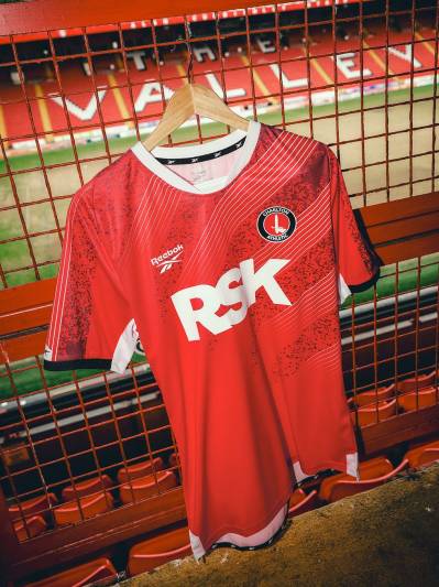 charlton_athletic_25_26_reebok_home_kit_d.jpg
