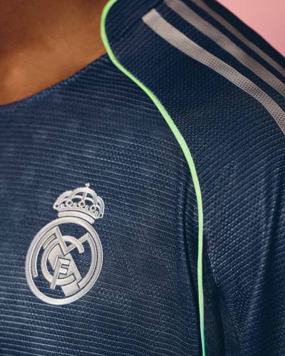 real_madrid_25_26_adidas_away_kit_d.jpg