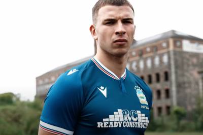 linfield_25_26_macron_home_kit_h.jpg