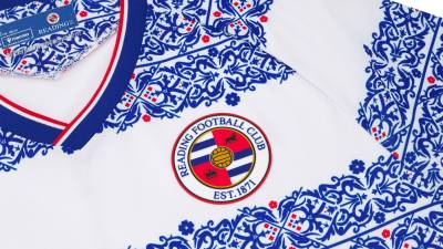 reading_25_26_macron_home_kit_d.jpg