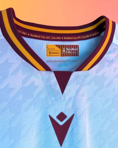 bradford_city_25_26_macron_away_kit_d.jpg
