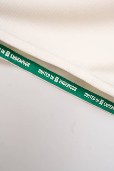 cambridge_united_25_26_umbro_away_kit_d.jpg