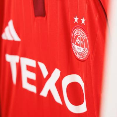 aberdeen_25_26_adidas_home_kit_d.jpg