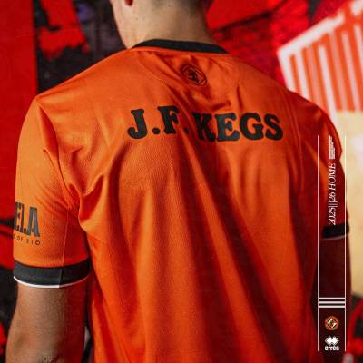 dundee_united_25_26_errea_home_kit_b.jpg