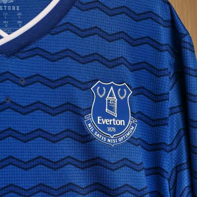 everton_25_26_castore_home_kit_e.jpg