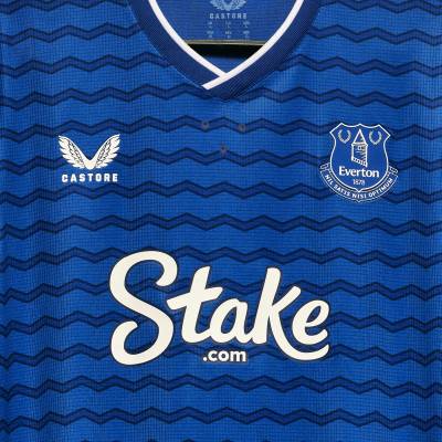 everton_25_26_castore_home_kit_f.jpg