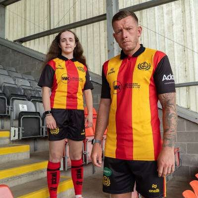 partick_thistle_25_26_oneills_home_kit_a.jpg