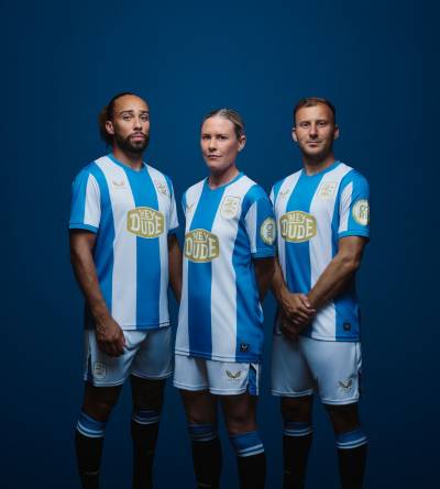 huddersfield_town_25_26_castore_away_kit_a.jpg