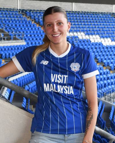 cardiff_city_25_26_new_balance_home_kit_f.jpeg