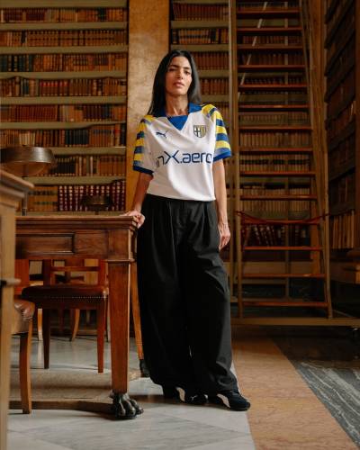 parma_25_26_puma_third_kit_d.jpg