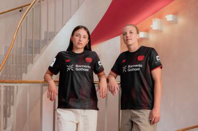 bayer_04_leverkusen_25_26_new_balance_home_kit_b.jpg