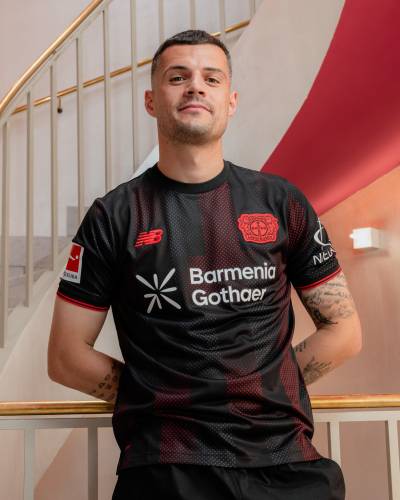 bayer_04_leverkusen_25_26_new_balance_home_kit_d.jpg