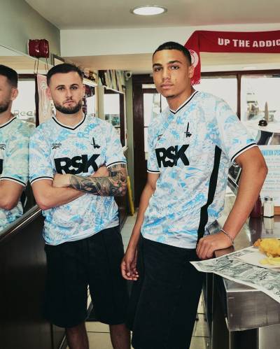 charlton_athletic_25_26_reebok_away_kit_a.jpg