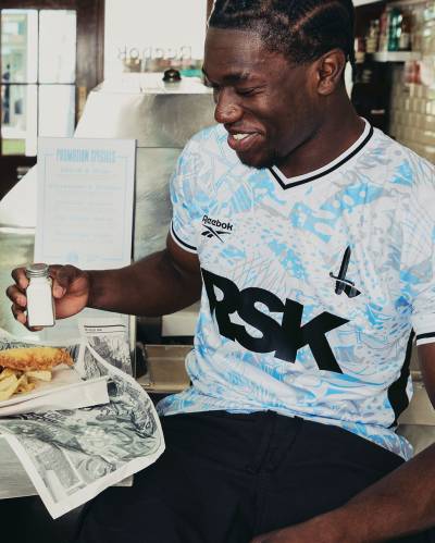 charlton_athletic_25_26_reebok_away_kit_e.jpg