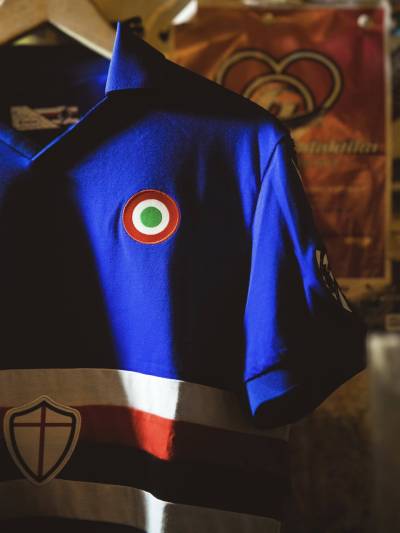 sampdoria_2025_macron_coppa_italia_1984_85_shirt_1a.jpg