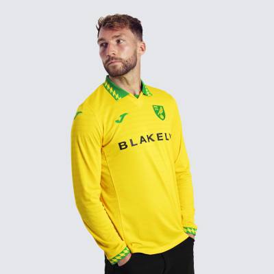 norwich_city_25_26_joma_home_kit_2a.jpg