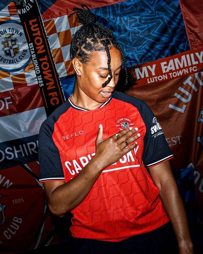 luton_town_25_26_reflo_home_kit_b.jpg