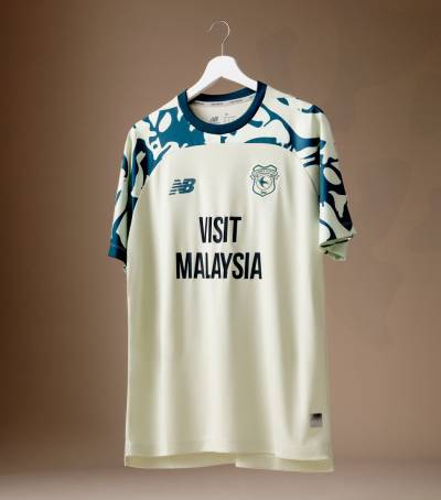 cardiff_city_25_26_new_balance_away_kit_h.jpg