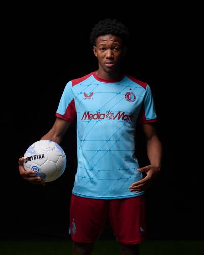 feyenoord_25_26_castore_third_kit_b.jpg